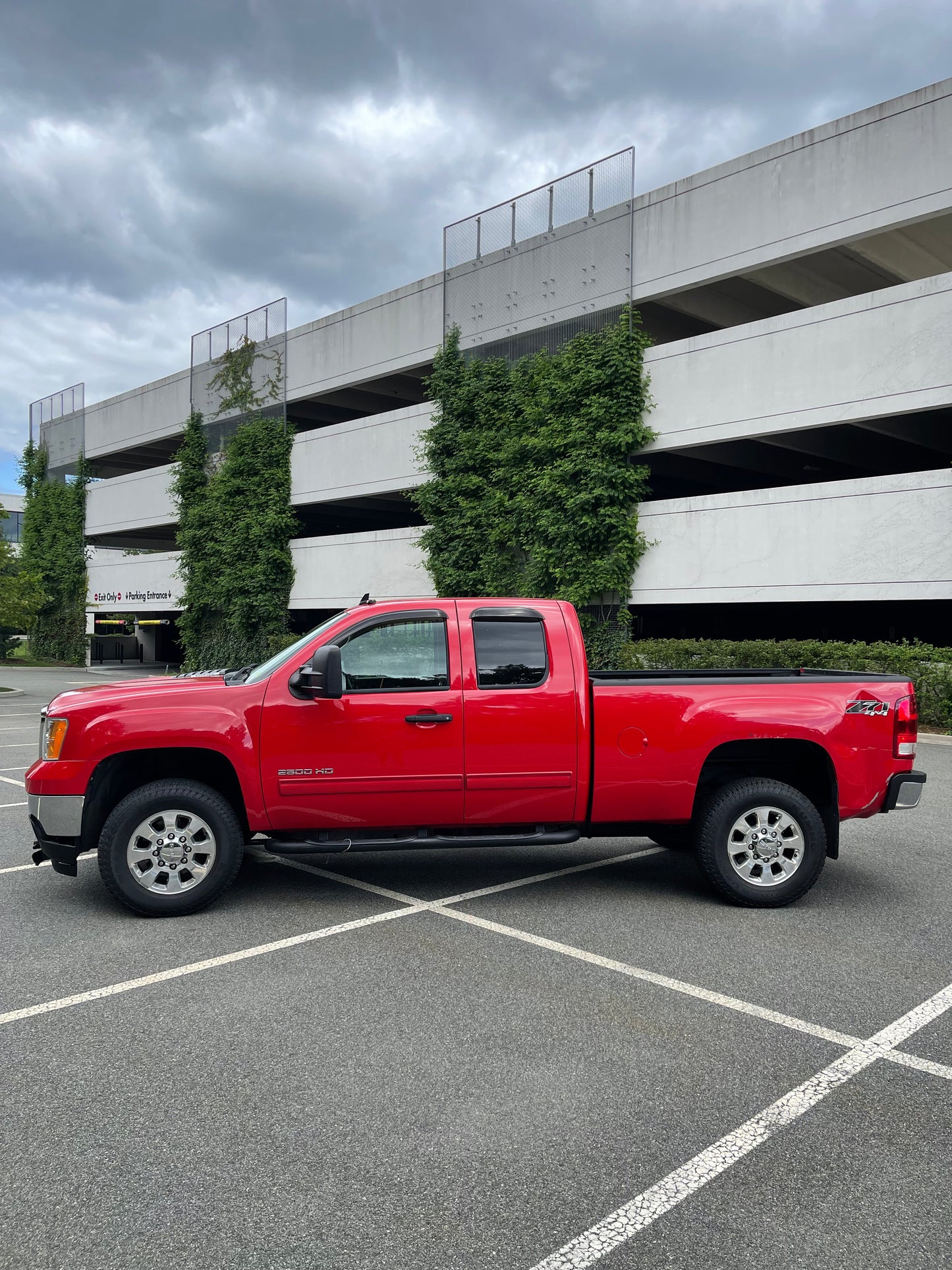 GMC Sierra Pickup Truck